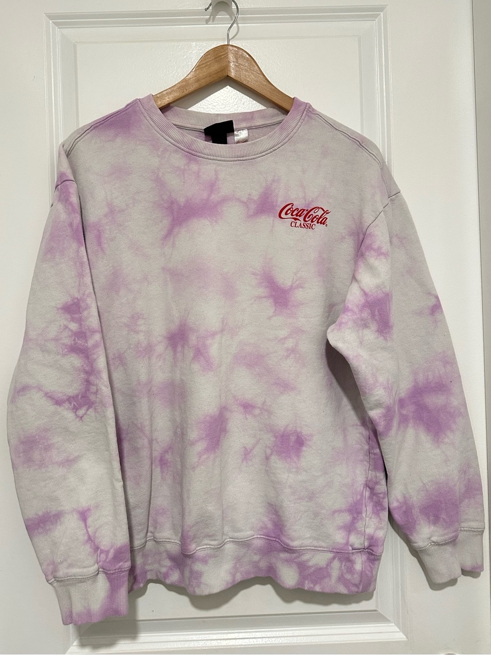 H&M x Coca Cola Tie-Dye Crewneck Sweatshirt 100% Cotton Women’s Size Medium